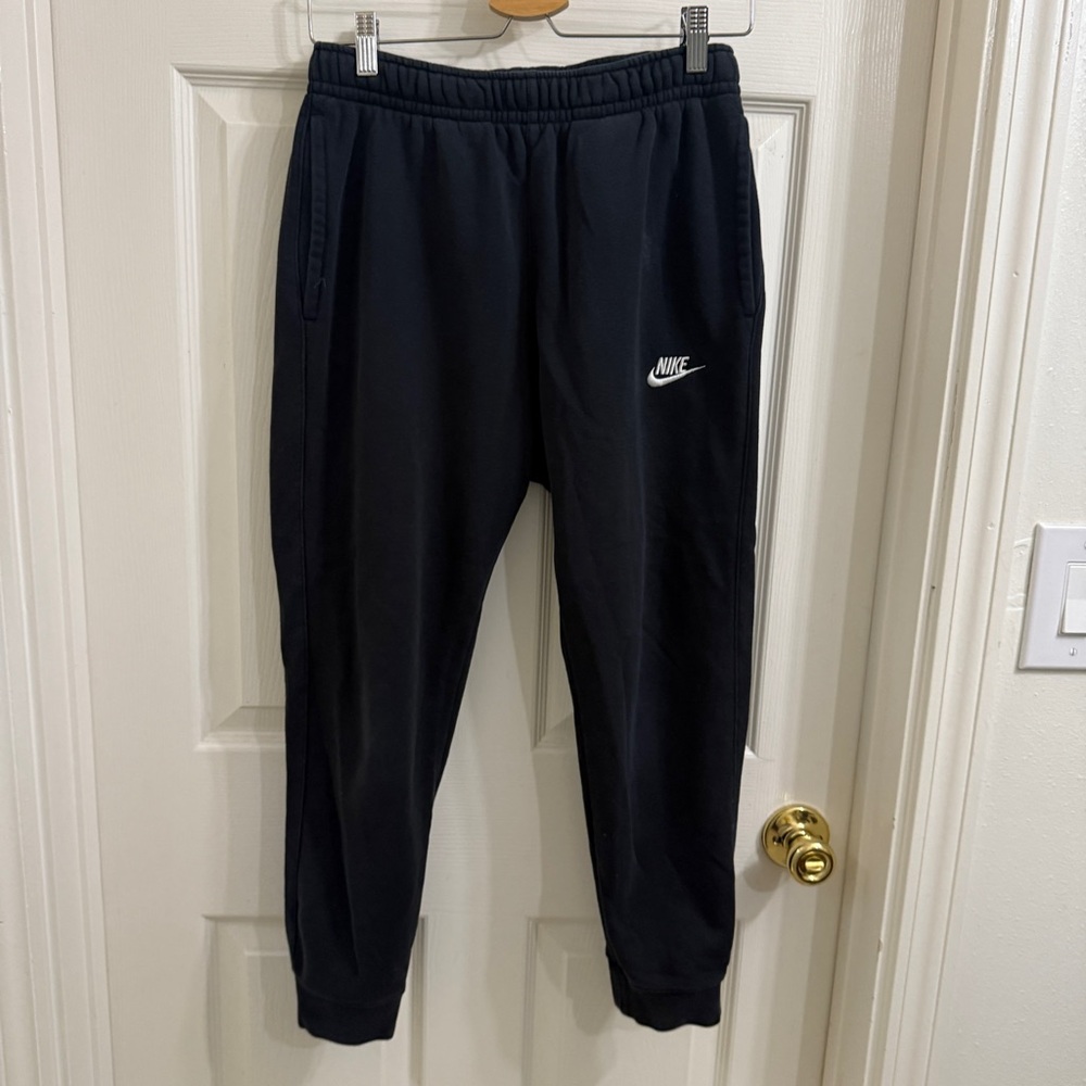 Nike joggers black